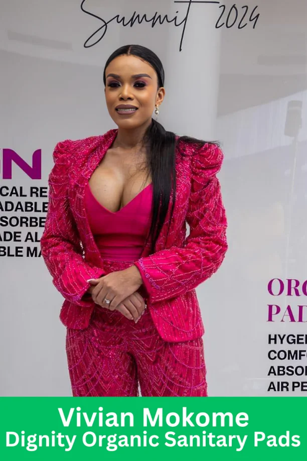Vivian Mokome showcasing Dignity Organic Sanitary Pads at the Summit 2024
