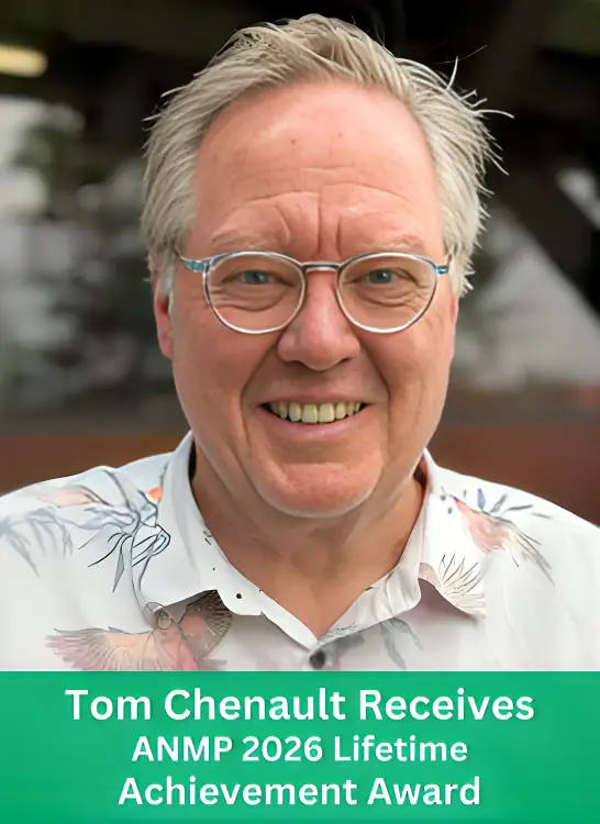Tom Chenault receives the ANMP Lifetime Achievement Award for his outstanding contribution to the network marketing industry.